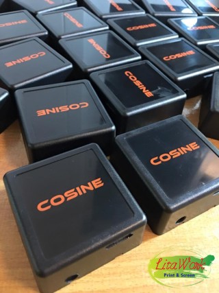 สกรีนกล่องพลาสติก COSINE