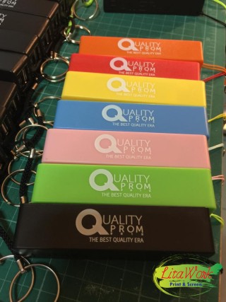 สกรีนพาวเวอร์แบงค์ QUALITY PROM